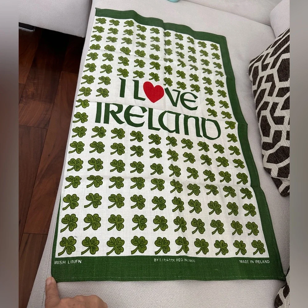 I LOVE IRELAND 🇮🇪 IRISH LINEN MADE IN IRELAND 29” x 17”